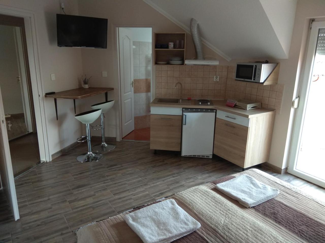 Alom Apartman Hajdúszoboszló Eksteriør bilde